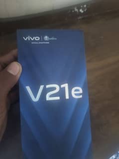 vivo v21e 8 ram 128 gb with box or chang