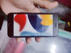 iphone 7 32gb nonPTA condition 10 by 10