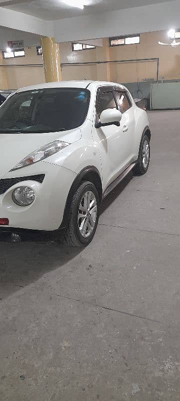 Nissan Juke 2010 model 2015 self import and 2016 registered 5