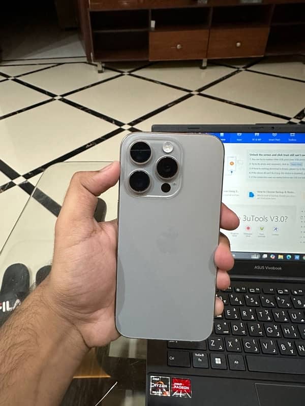 Iphone 15pro PTA Approved 128GB natural titanium 0