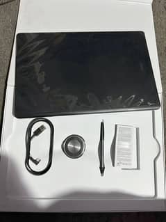 Wacom Intuos Pro Large size pen tablet PTH-860 wireless