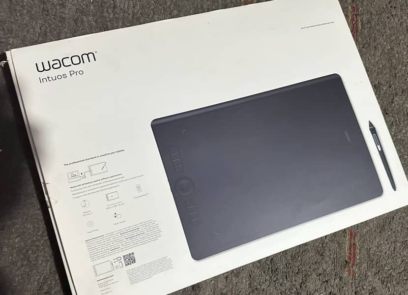Wacom Intuos Pro drawing graphic tablet PTH-860 wireless 2
