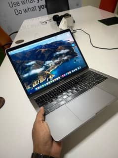 Macbook