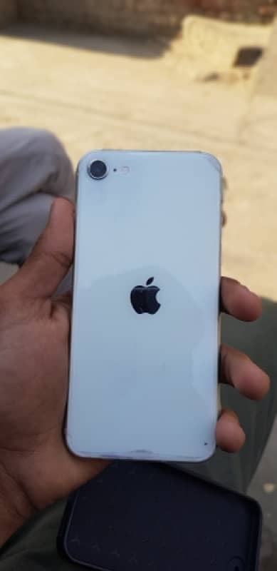iPhone se2020 water pack bettry health 75% Non pta jv 2