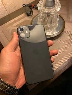 IPHONE 11 NON FU 10/9 CONDITION