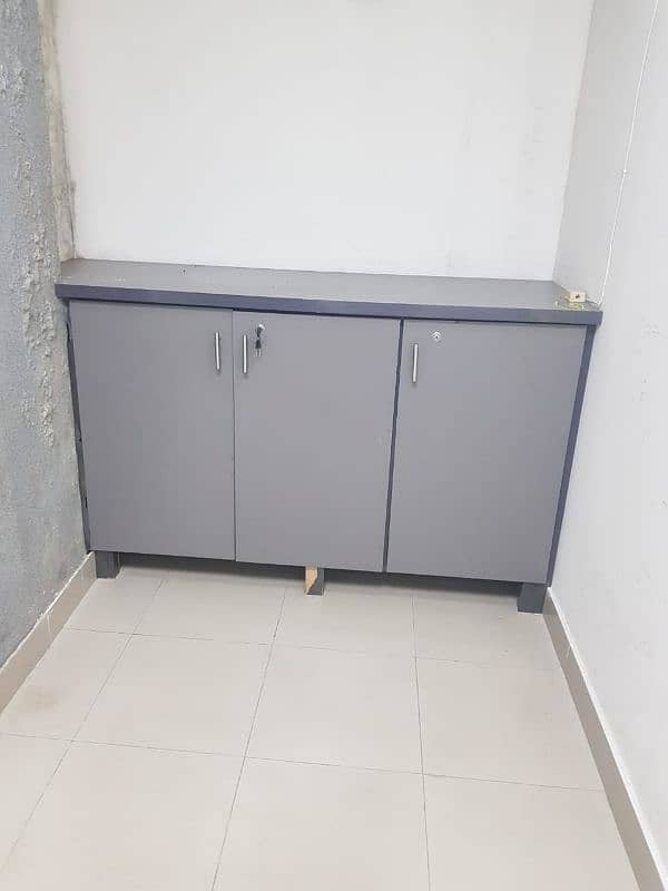 office furniture 14