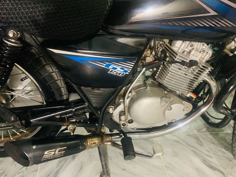 Suzuki Gs 150 2016 model isb num good condition exchnge with ybr 2