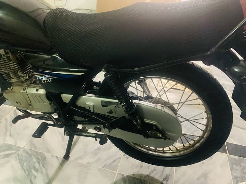 Suzuki Gs 150 2016 model isb num good condition exchnge with ybr 5