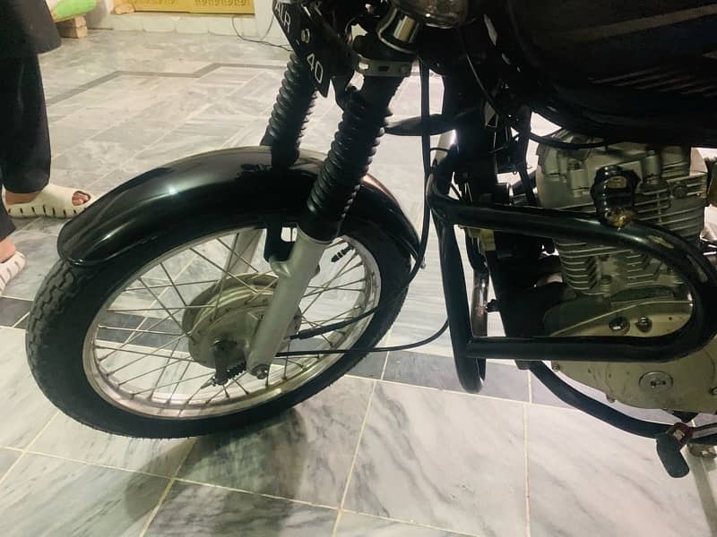 Suzuki Gs 150 2016 model isb num good condition exchnge with ybr 7