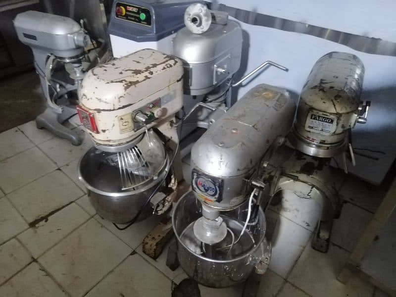use pizza deck oven JK/Gasro/total original conveyor oven dough mixer 3