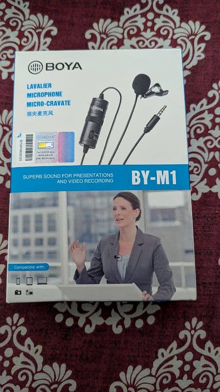 Boya BY M1 lavalier microphone 0