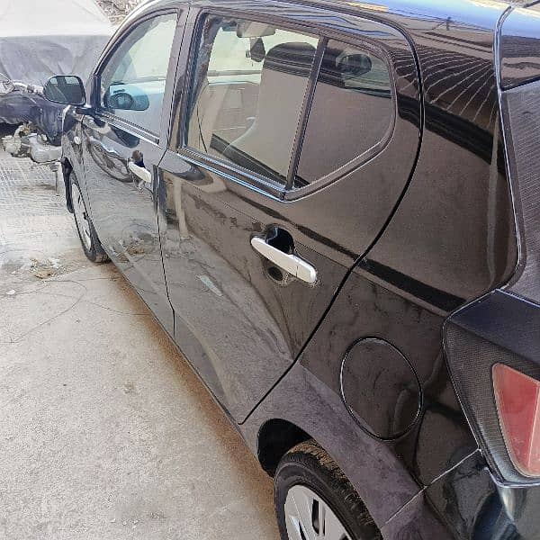 Daihatsu Mira 2017 1