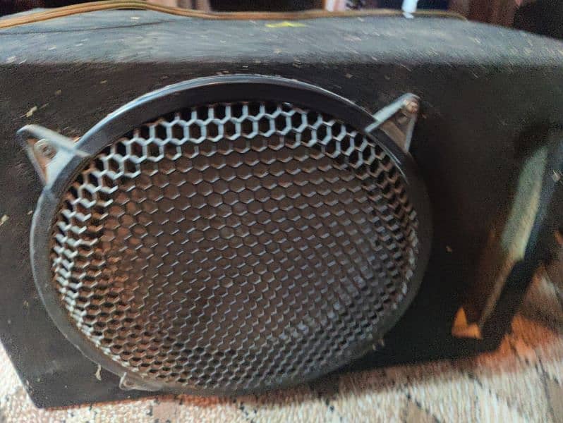 woofer and box 1