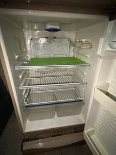 Dawlance use fridge for sale