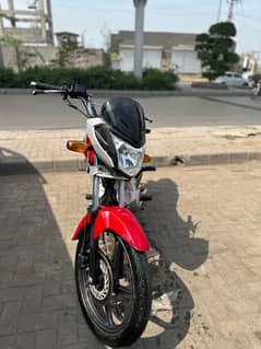 Honda cb125f  2020 model