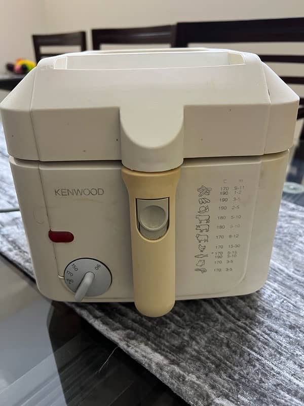 Kenwood Deep Fryer 0