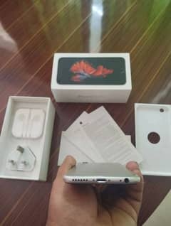 iPhone 6 plus 128 GB my WhatsApp number 03411594804