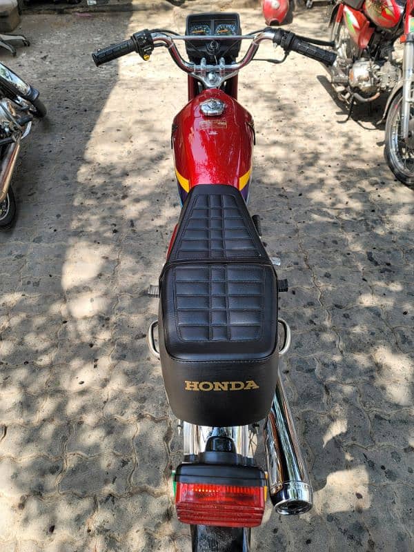 Honda 125 2012 model total jenion 2