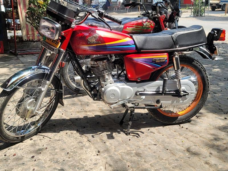 Honda 125 2012 model total jenion 6