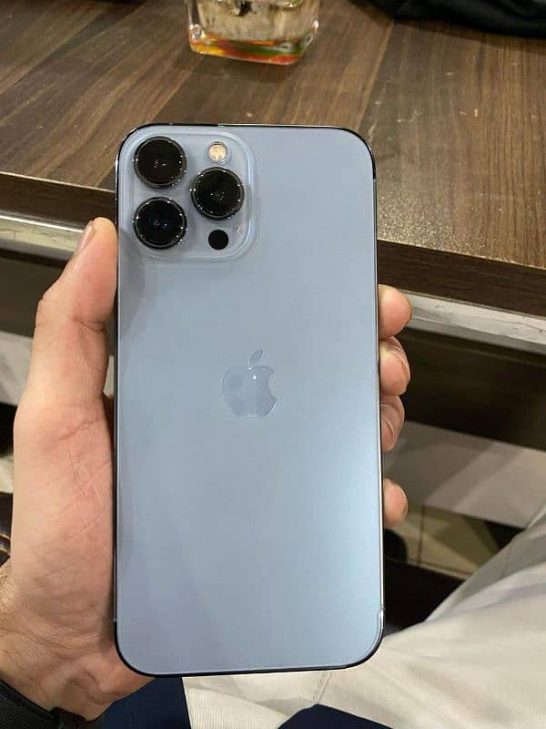 iphone's 2,3,4,5,6,7,8,x,11,12,13,14,15,16 and android also available 3