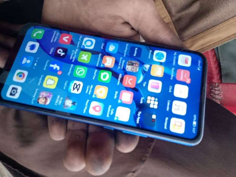 HUWAVIE Y9 PRIME 4
