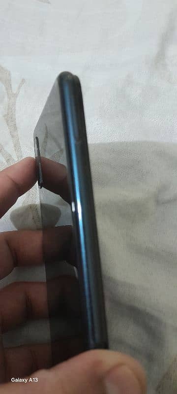 Samsung A7 4 128 5