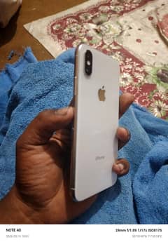 iphone  x pta 256 gb full box  uegnt sale