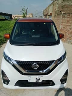 Nissan Dayz Highway Star 2022