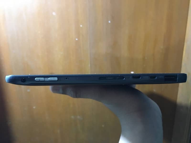 Dell Venue 11 Pro 7140 3