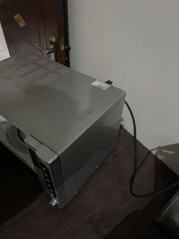 Anex AG 9031 micro wave with grill 8