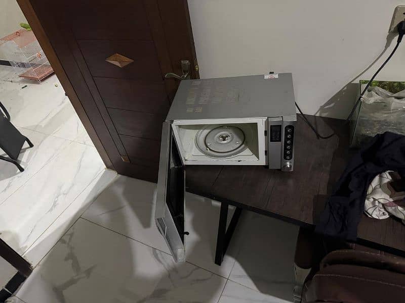 Anex AG 9031 micro wave with grill 9