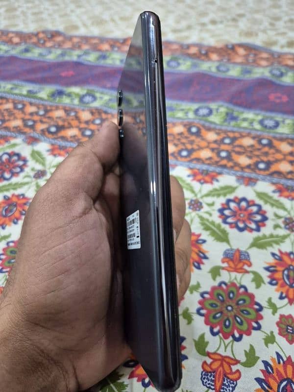 A32 samsung 10/10 condition 8