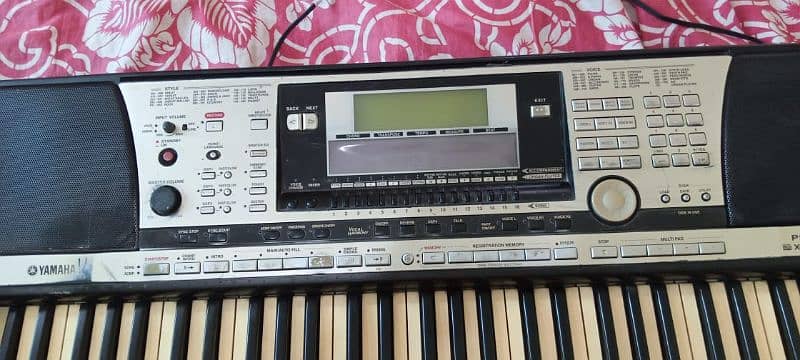 Yamaha PSR 740 Professional Yamaha Piano Keyboard Casio Roland Korg 1
