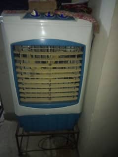 12volt DC air cooler condition 10/7 perfect working