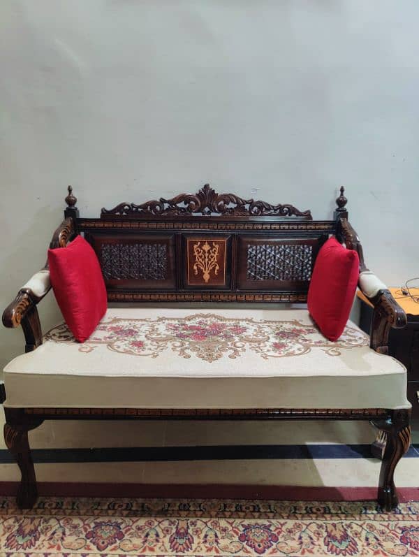 Chinioti sofa set 4 seater new. . . 2