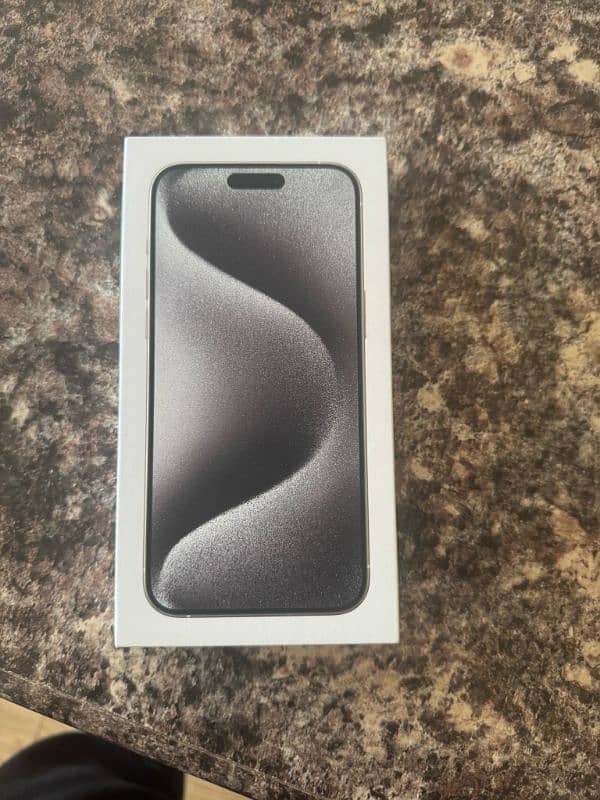 I phone 15 pro max 512gb 0