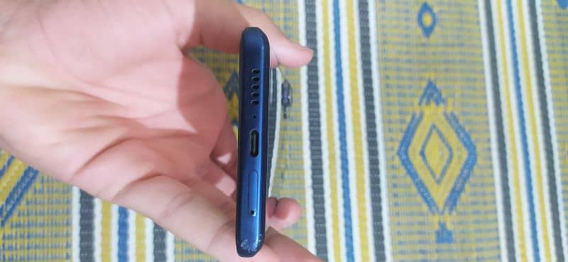 MOTO EDGE 2021 8/256 NON PTA 10/9 CONDITION 8