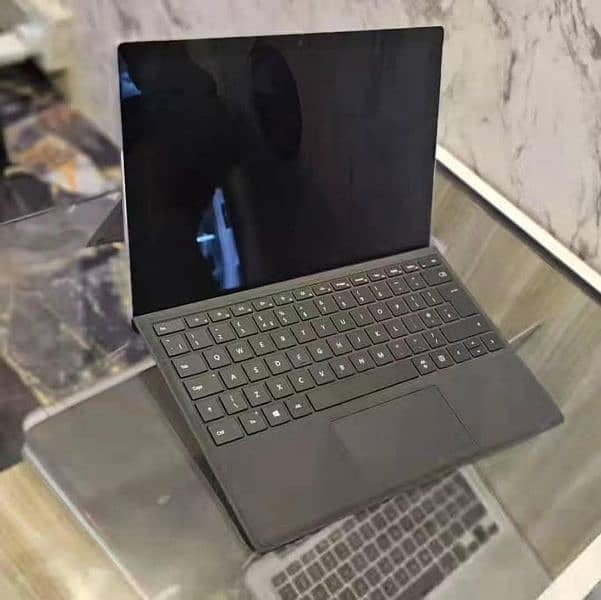 MICROSOFT SURFACE PRO 6 I5 8TH GENERATION 8GB 256GB SSD 4GB Graphics 1