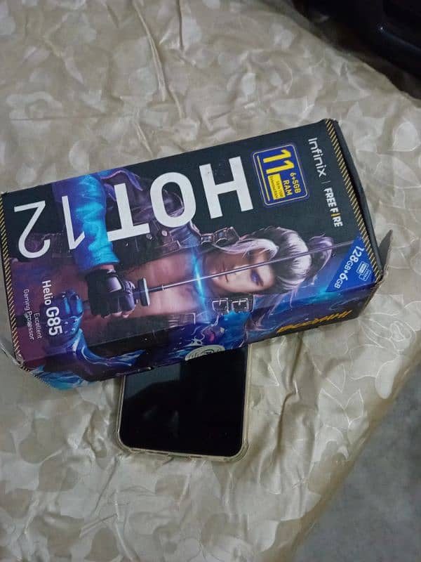 infinix hot 12 with box 6+5gb ram 128gb rom 1