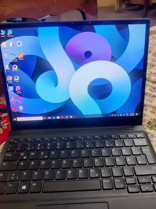Dell Latitude Touch Laptop i5 7 Gen 8gb exchange possible 5