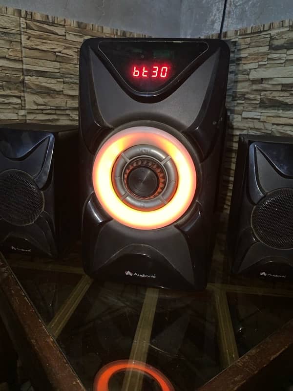 Audionic vision 15 plus (Elegant 2.1 Channel Speaker) 4