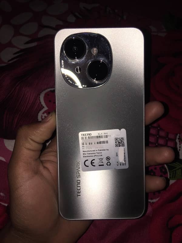 Tecno spark go 1 For sale 4/64 condition 10/10 5