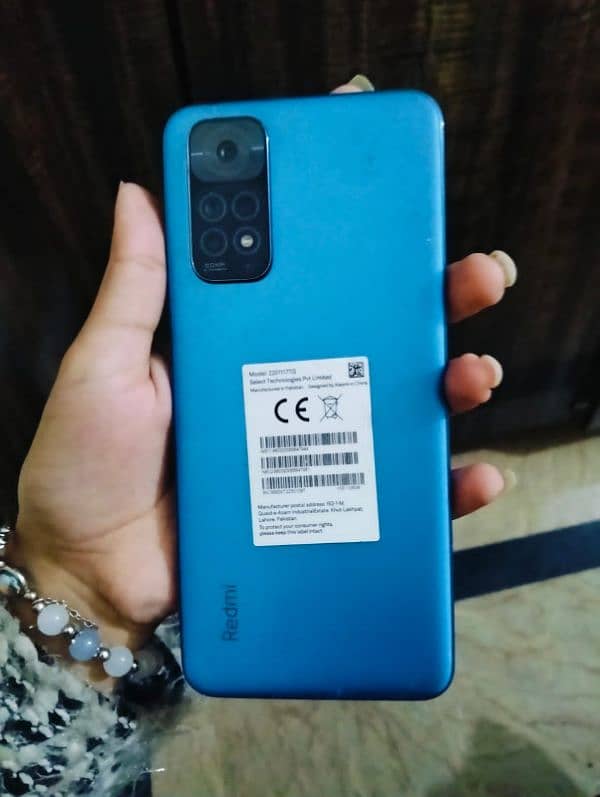 Redmi note 11 with box and charger 4