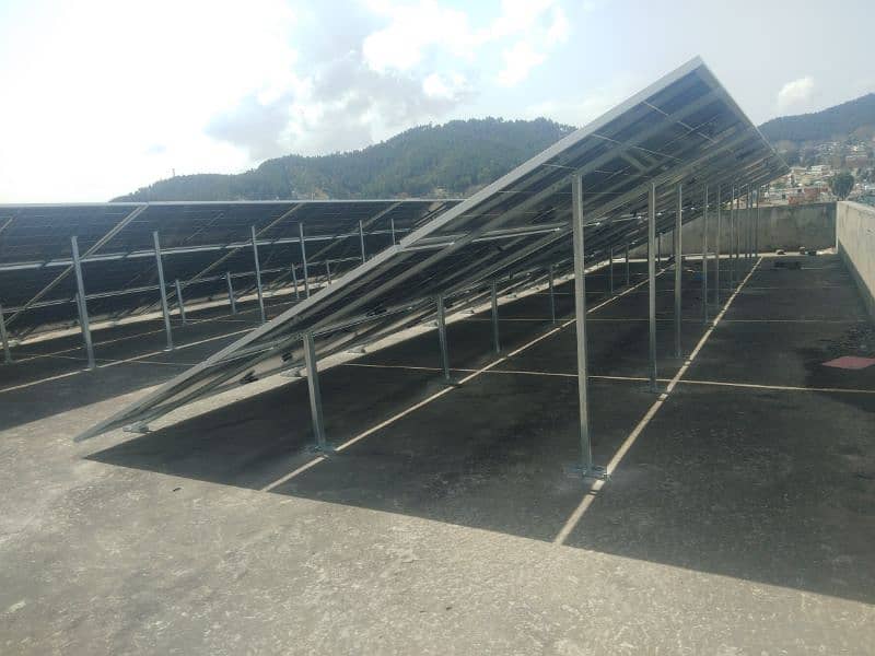 We Deals in All Kinds Of Solar Panels Longi , Jinko ,Canadian , Ja etc 0