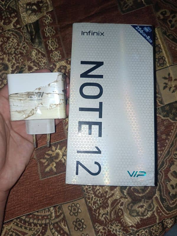 Infinix note 12 VIP 256gb with box  no. 03234149246 8