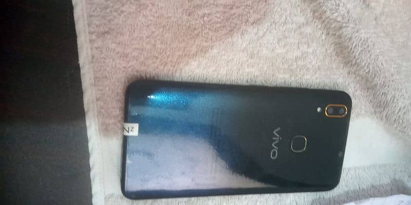 Vivo Y85  just like new mobile buy and  use urgent sale 5