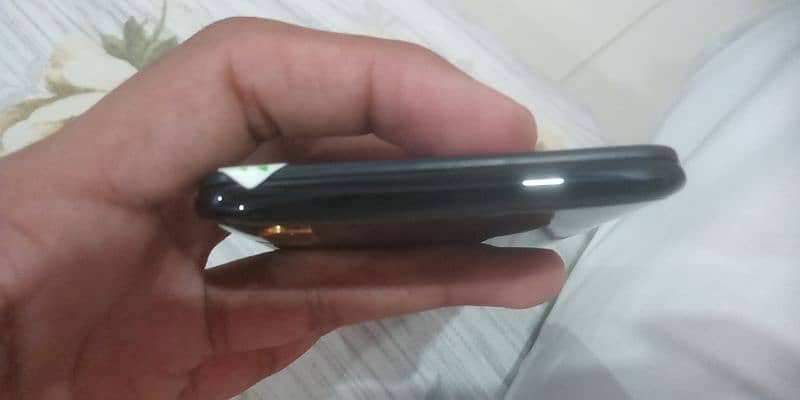 Vivo Y85  just like new mobile buy and  use urgent sale 7