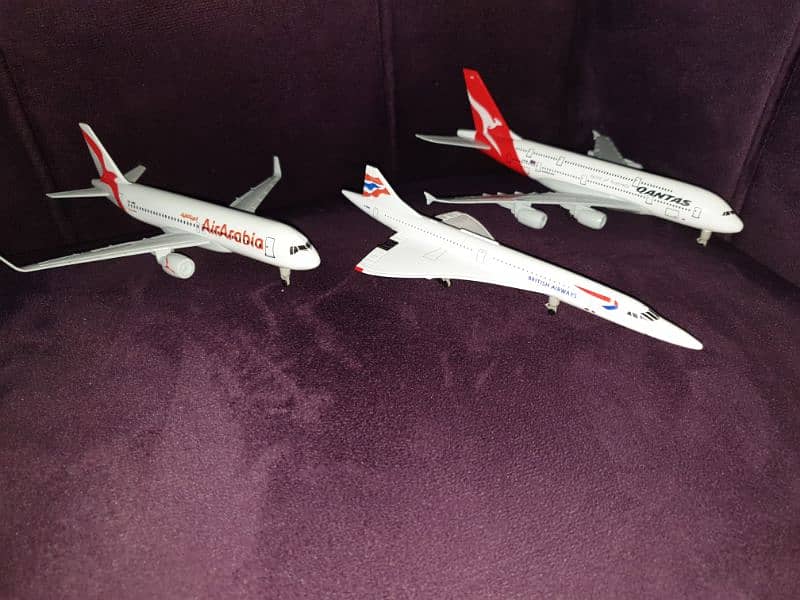 Models 1/350 1