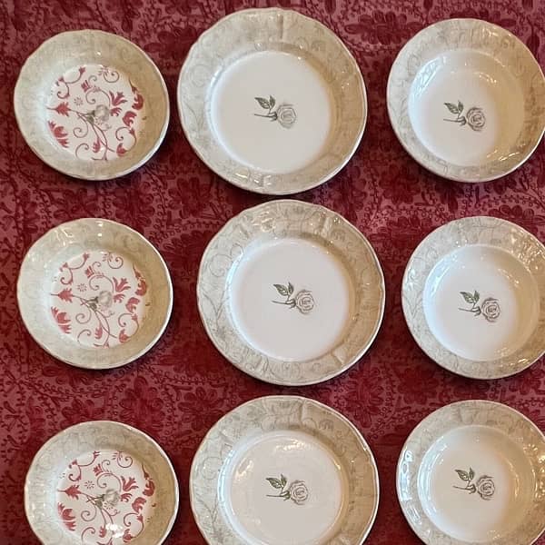 UK made dinner set 2