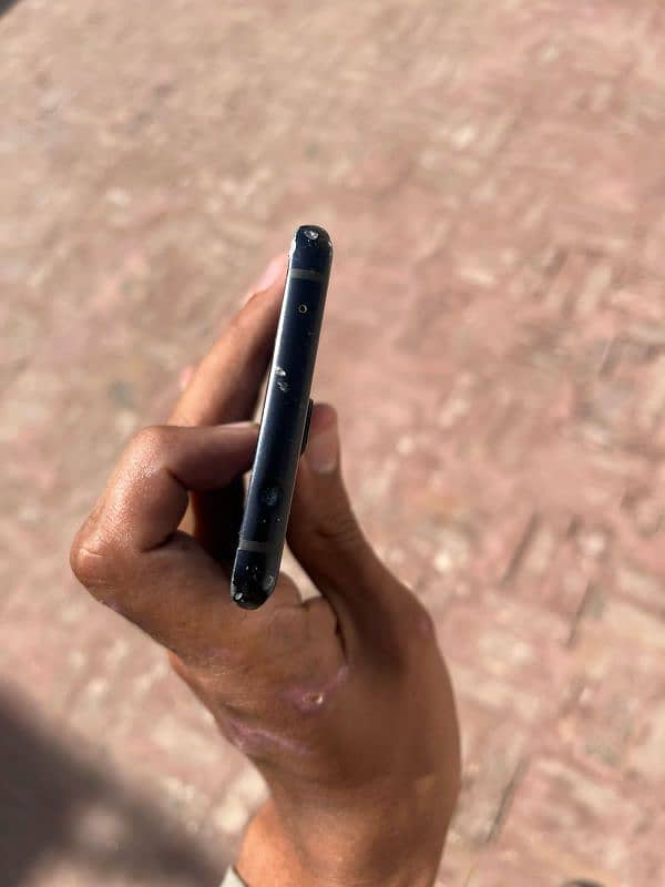 one plus 8 8/128 4